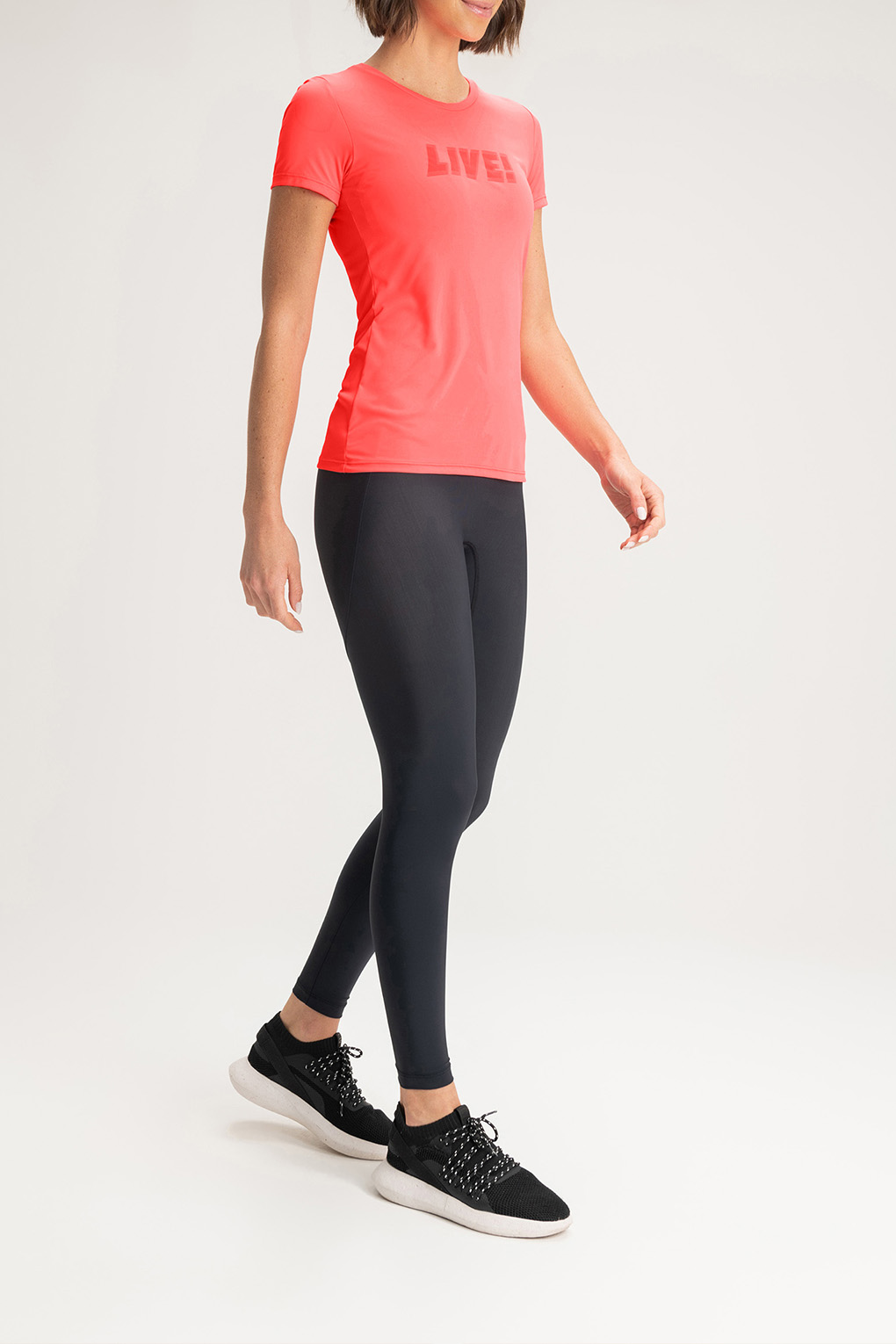 392468_P113500CO02_3_